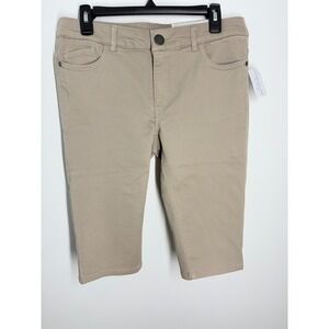 Christopher & Banks Bermuda Shorts Skimmer Straight Fit NWT Women's 6 Mid Rise